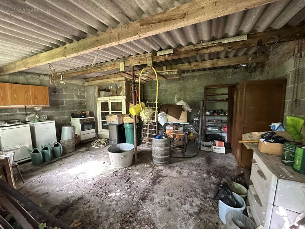 Maison à LE MESNIL-SAINT-DENIS