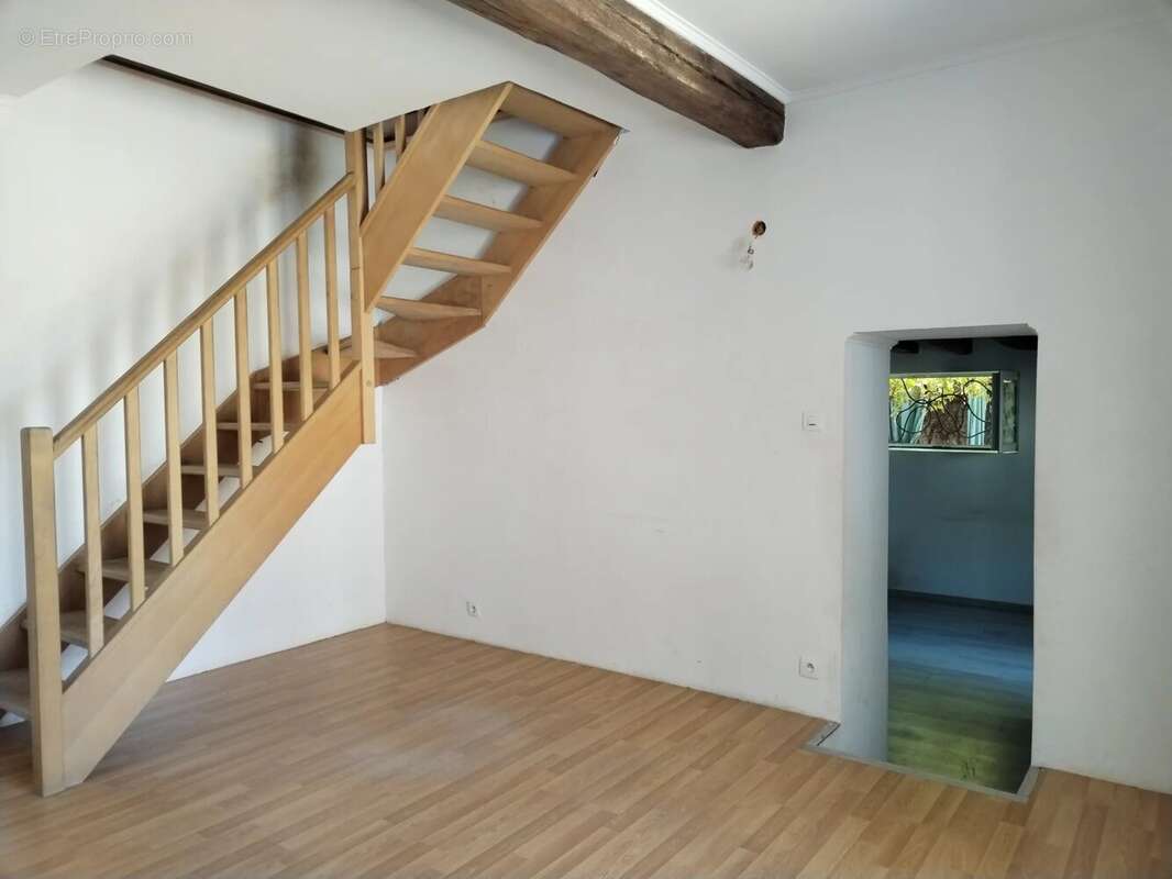 Maison à EGREVILLE