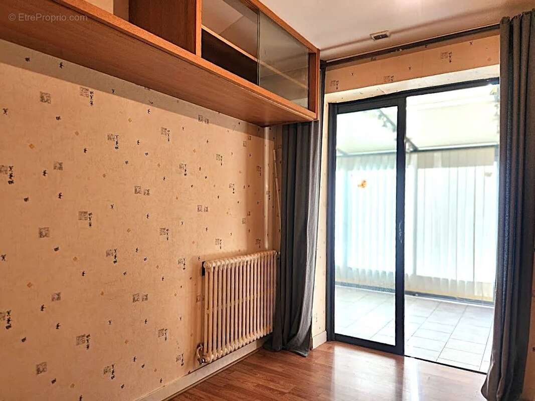 Maison à PARCAY-MESLAY