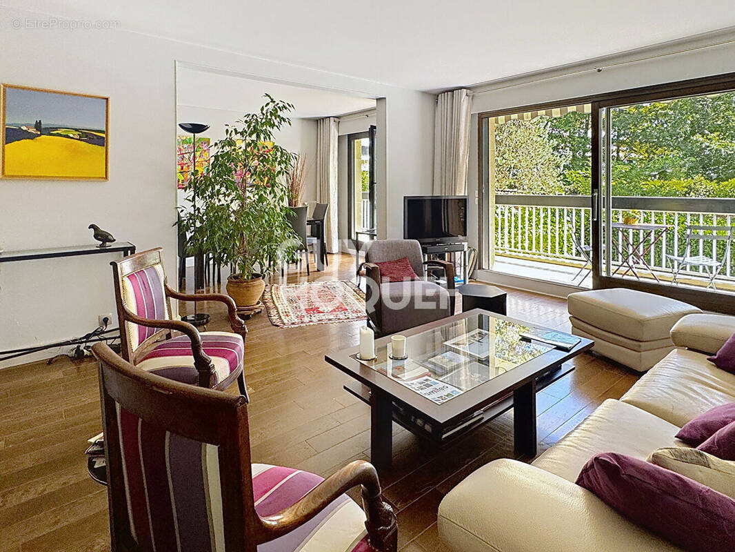 Appartement à VERSAILLES