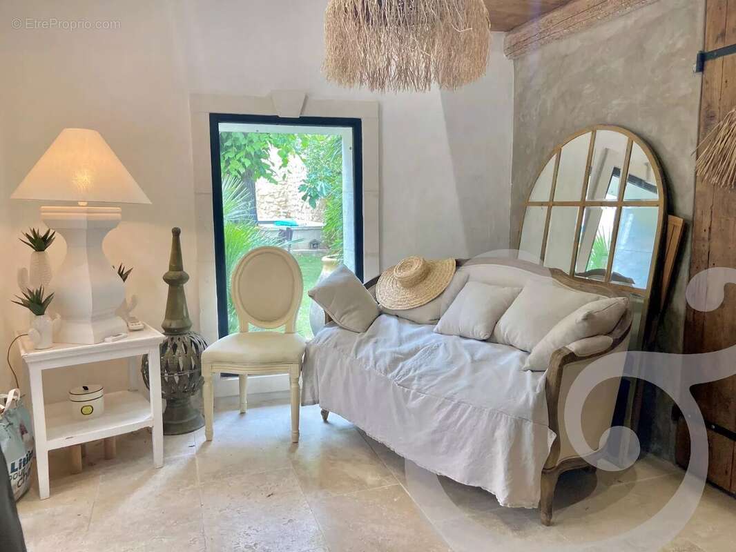 Appartement à PARADOU