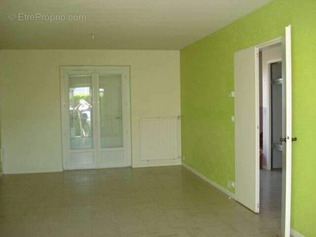 Maison à RESSONS-SUR-MATZ