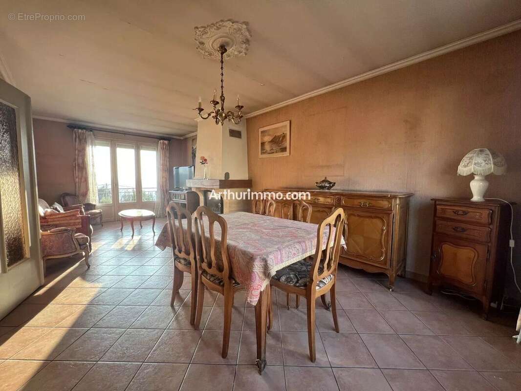 Maison à SUCY-EN-BRIE