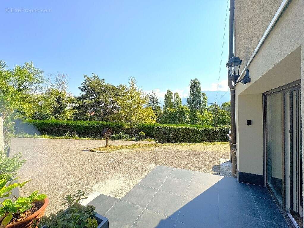 Appartement à MEYTHET