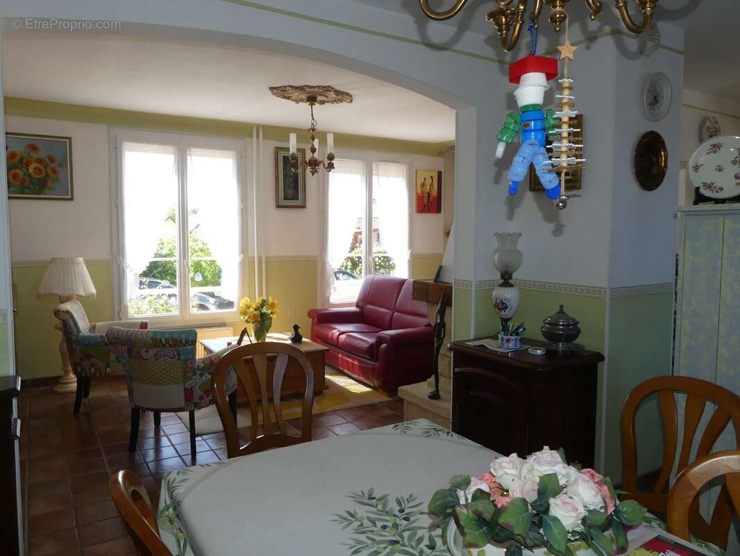 Maison à LE CREUSOT