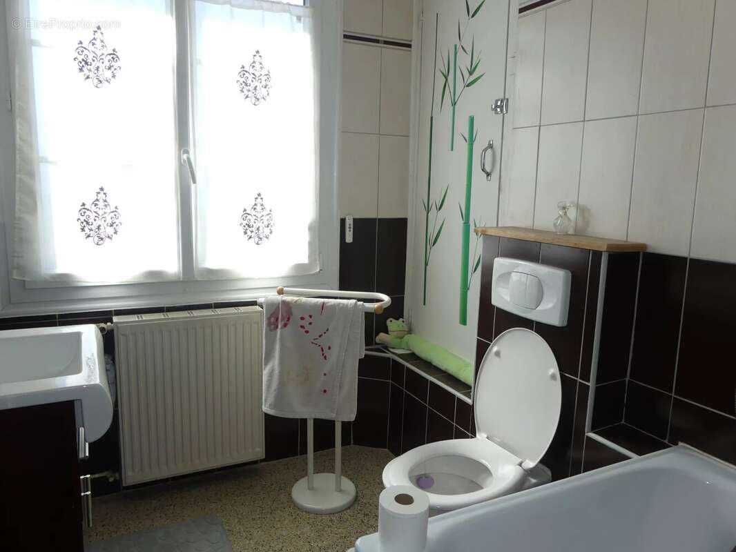 Maison à LE CREUSOT