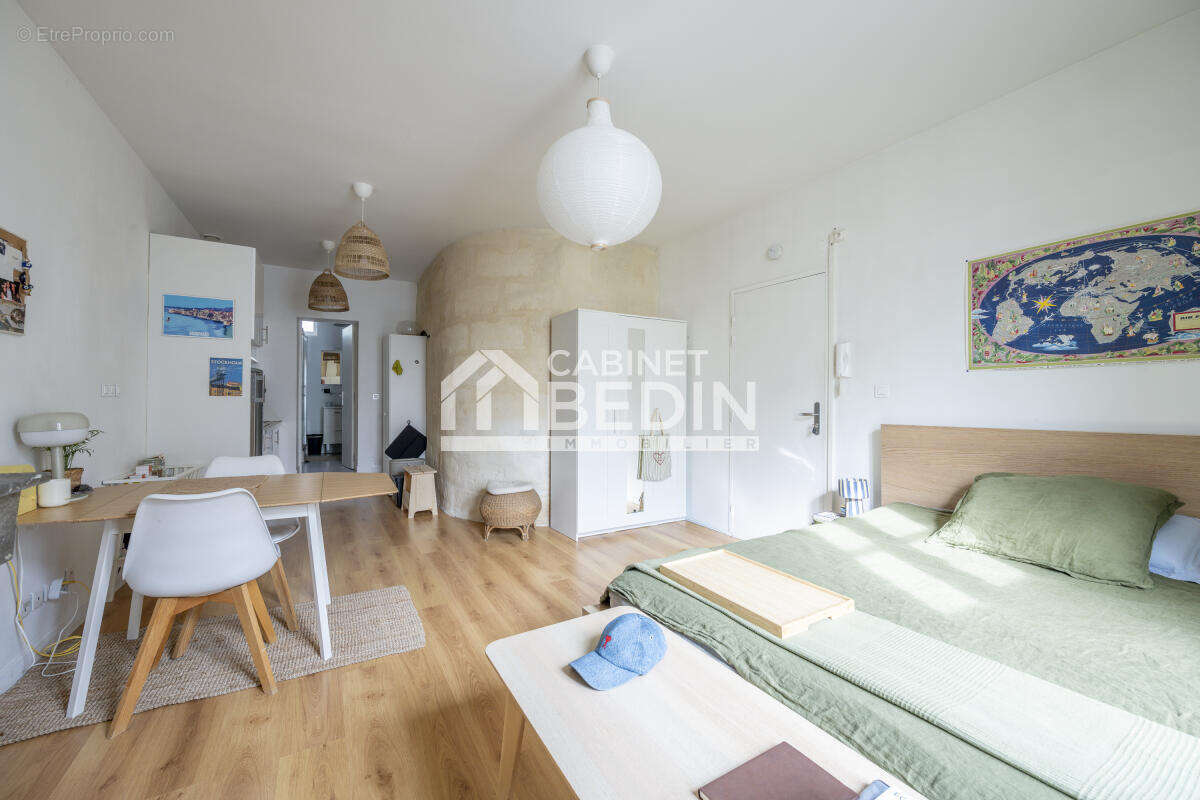 Appartement à BORDEAUX