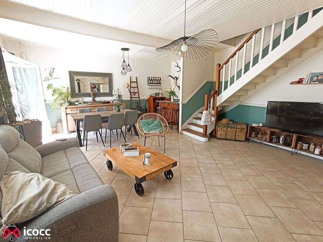 Maison à MOUTIERS-SUR-LE-LAY