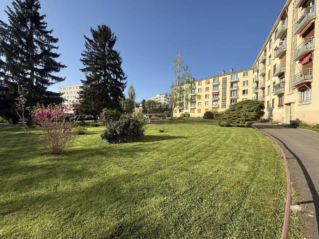 Appartement à CHELLES