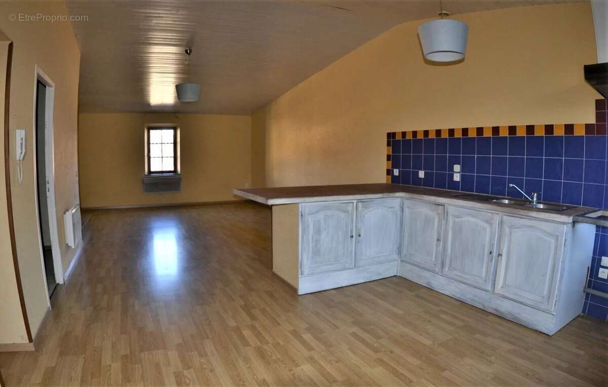 Appartement à REALMONT