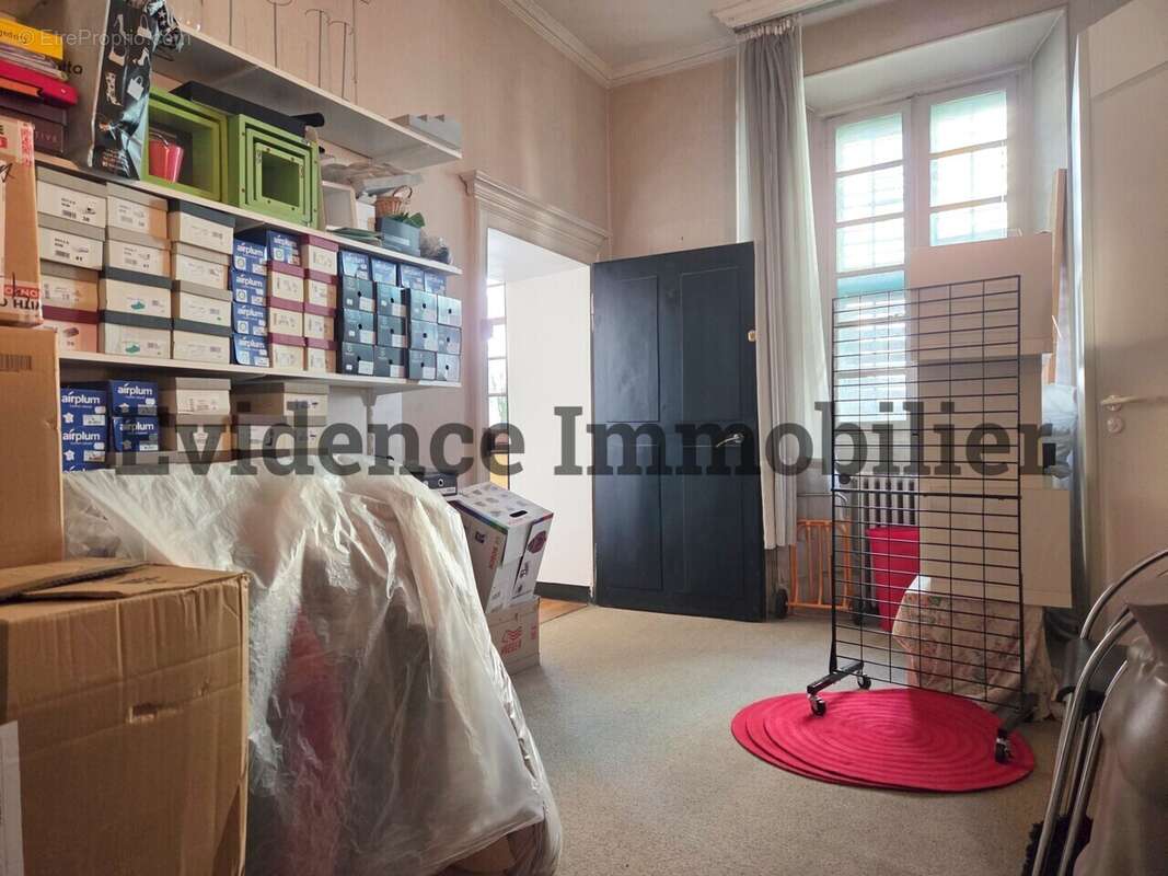 Commerce à ALBERTVILLE