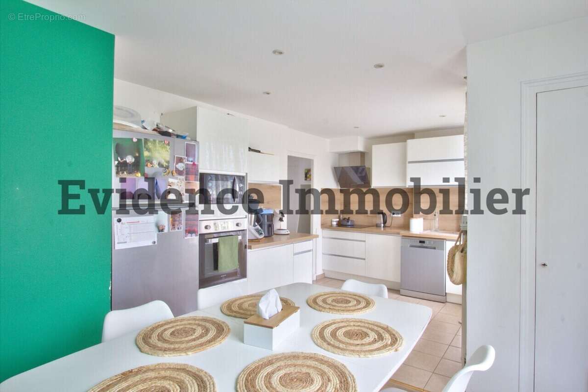 Appartement à ALBERTVILLE