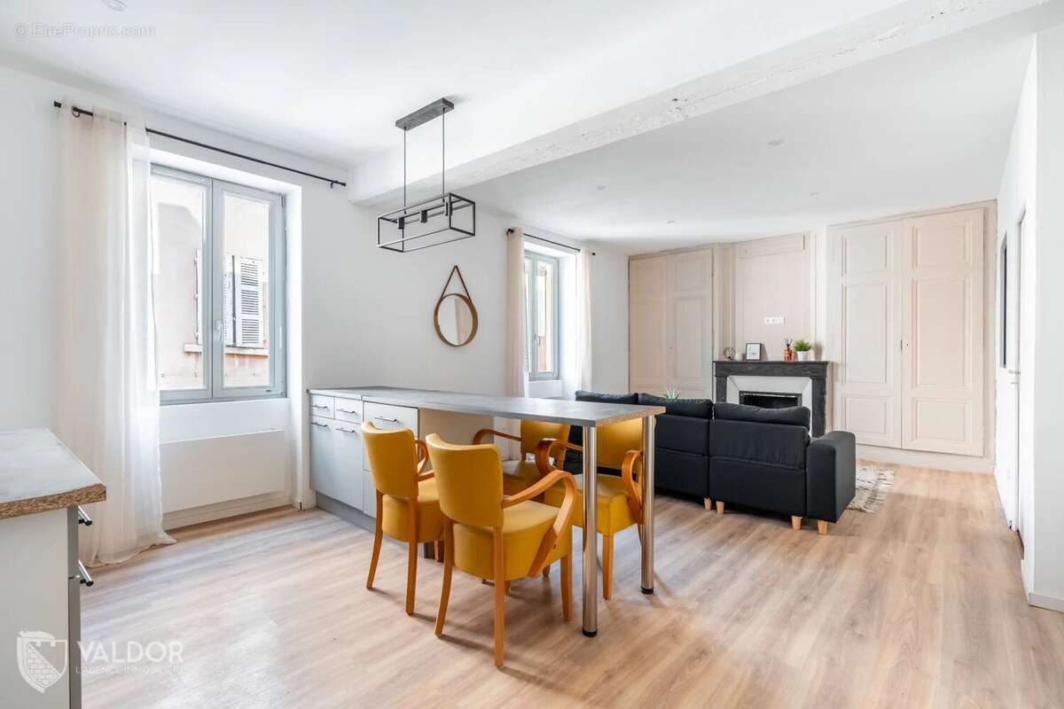 Appartement à VILLEFRANCHE-SUR-SAONE