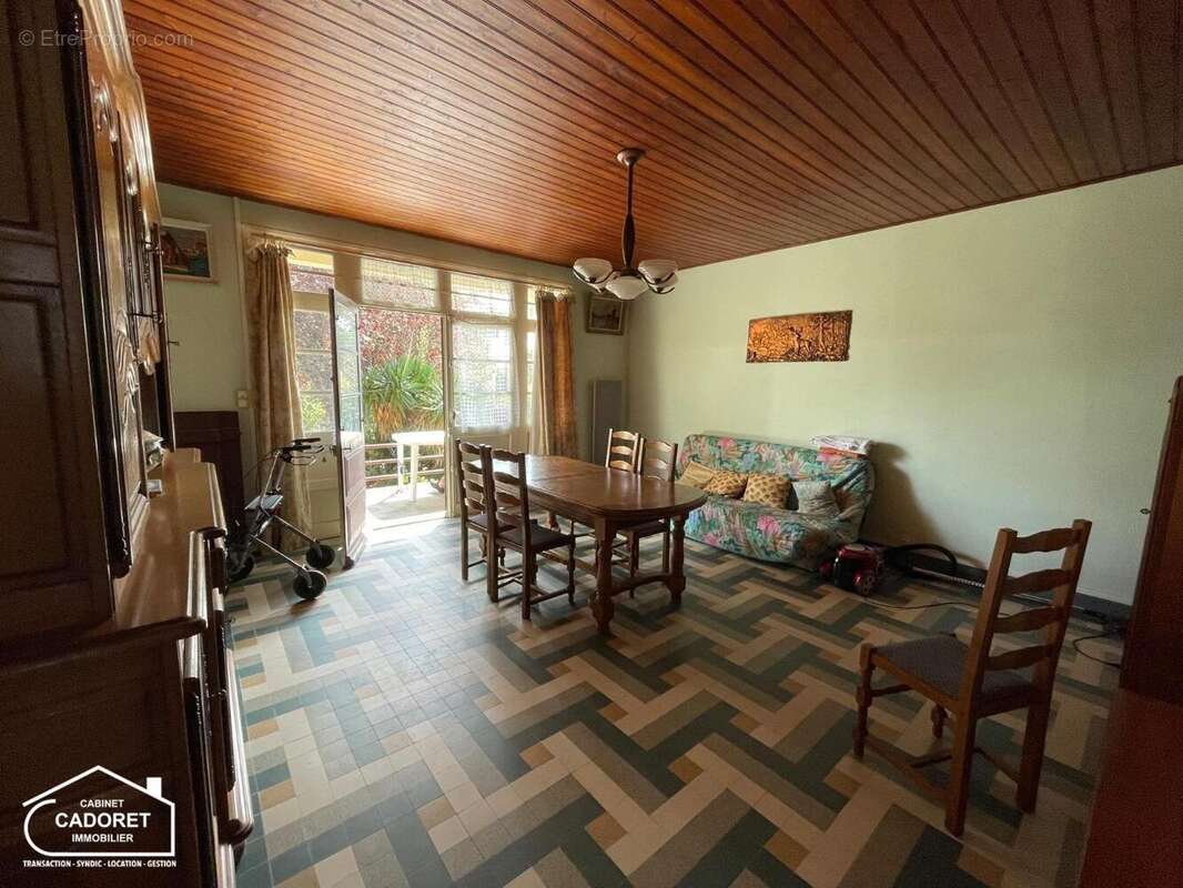   - Maison à PREFAILLES