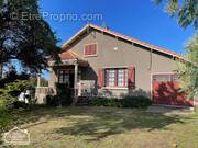   - Maison à PREFAILLES