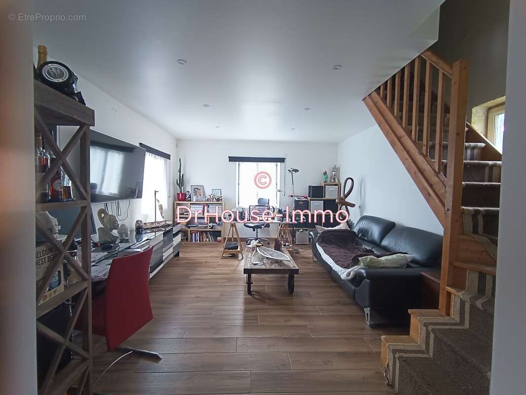 Maison à SAINT-MALO-DES-TROIS-FONTAINES