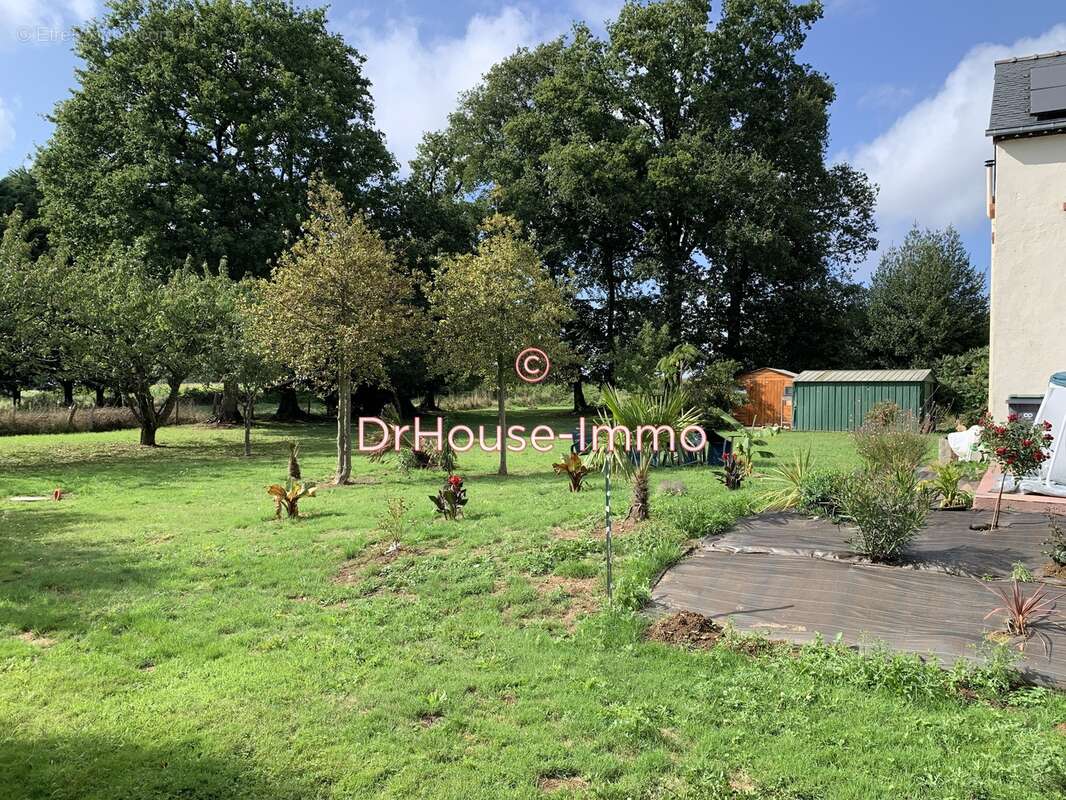Maison à SAINT-MALO-DES-TROIS-FONTAINES