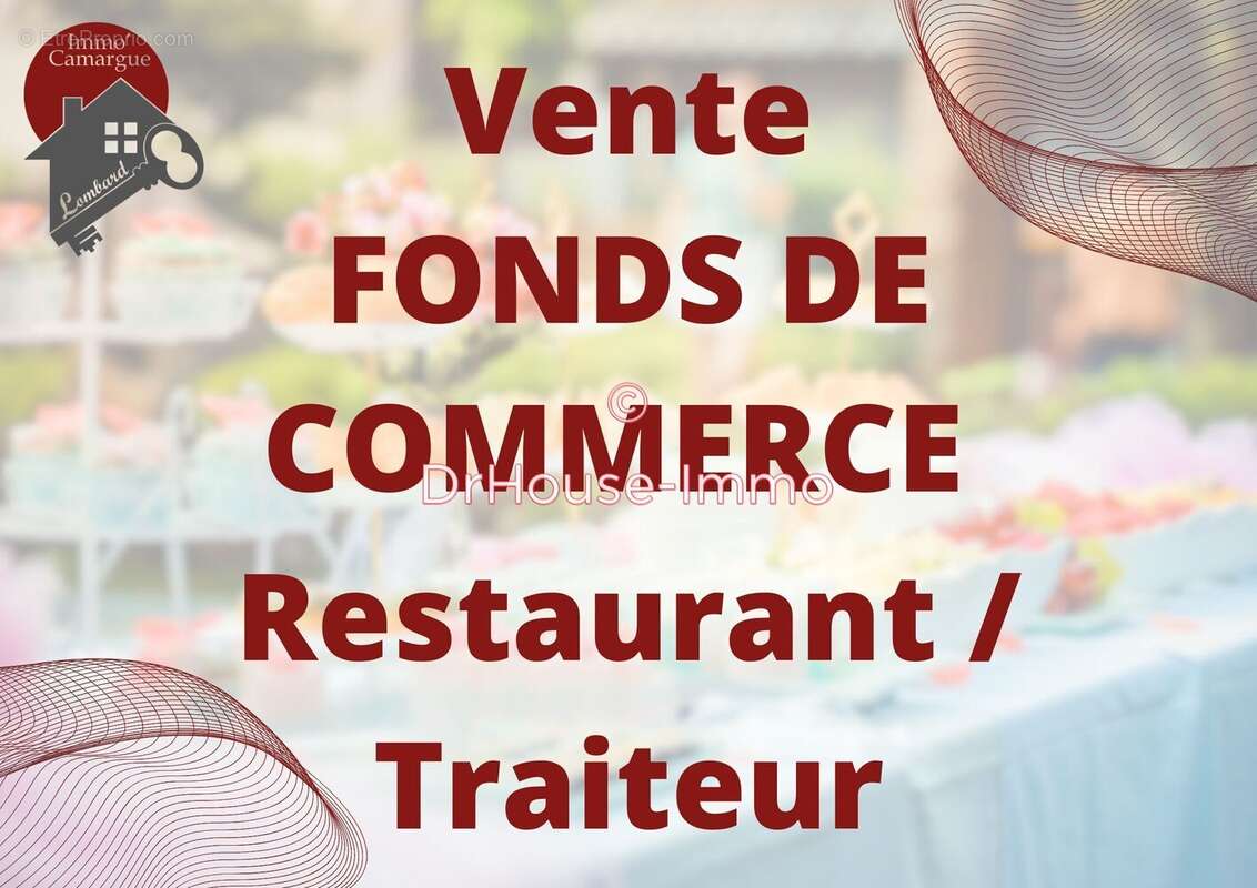 Commerce à AIGUES-MORTES