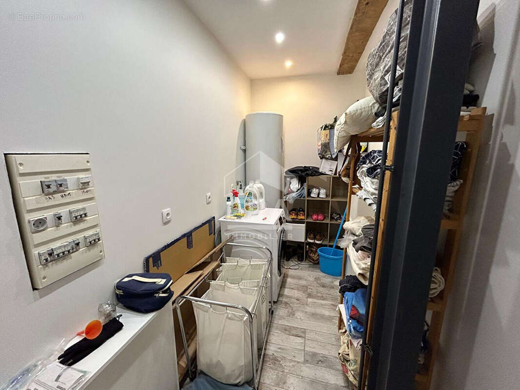 Maison à MONTESQUIEU-DES-ALBERES