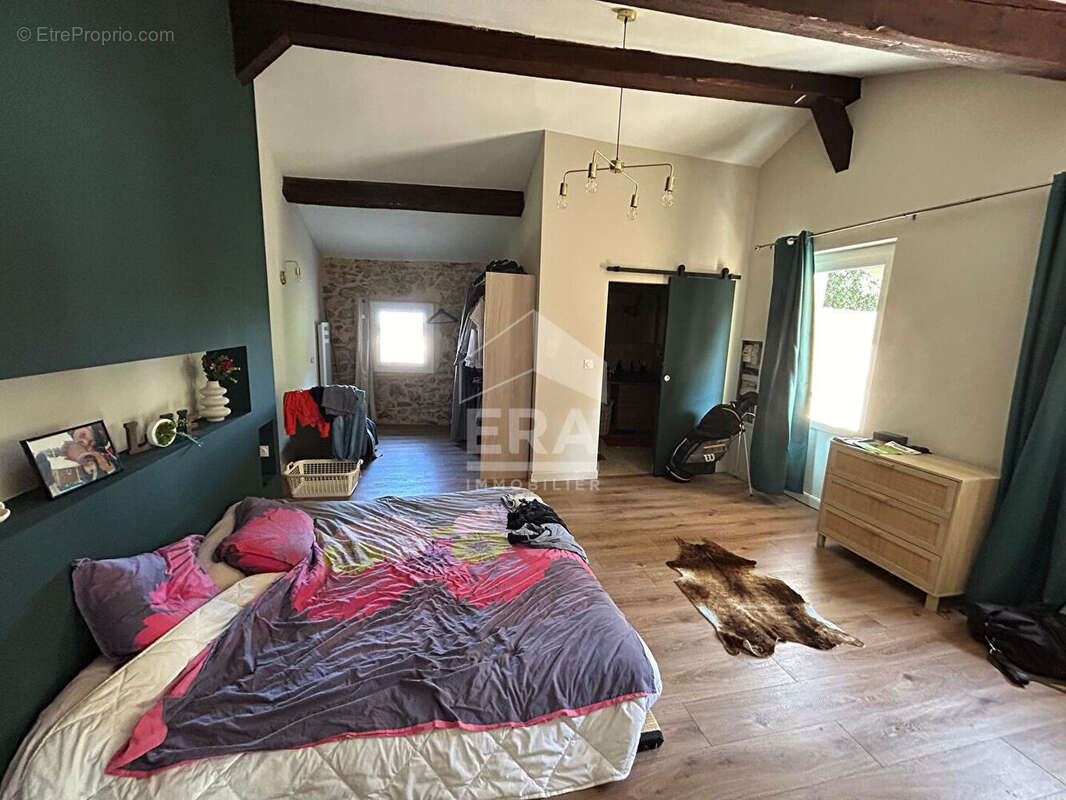 Maison à MONTESQUIEU-DES-ALBERES