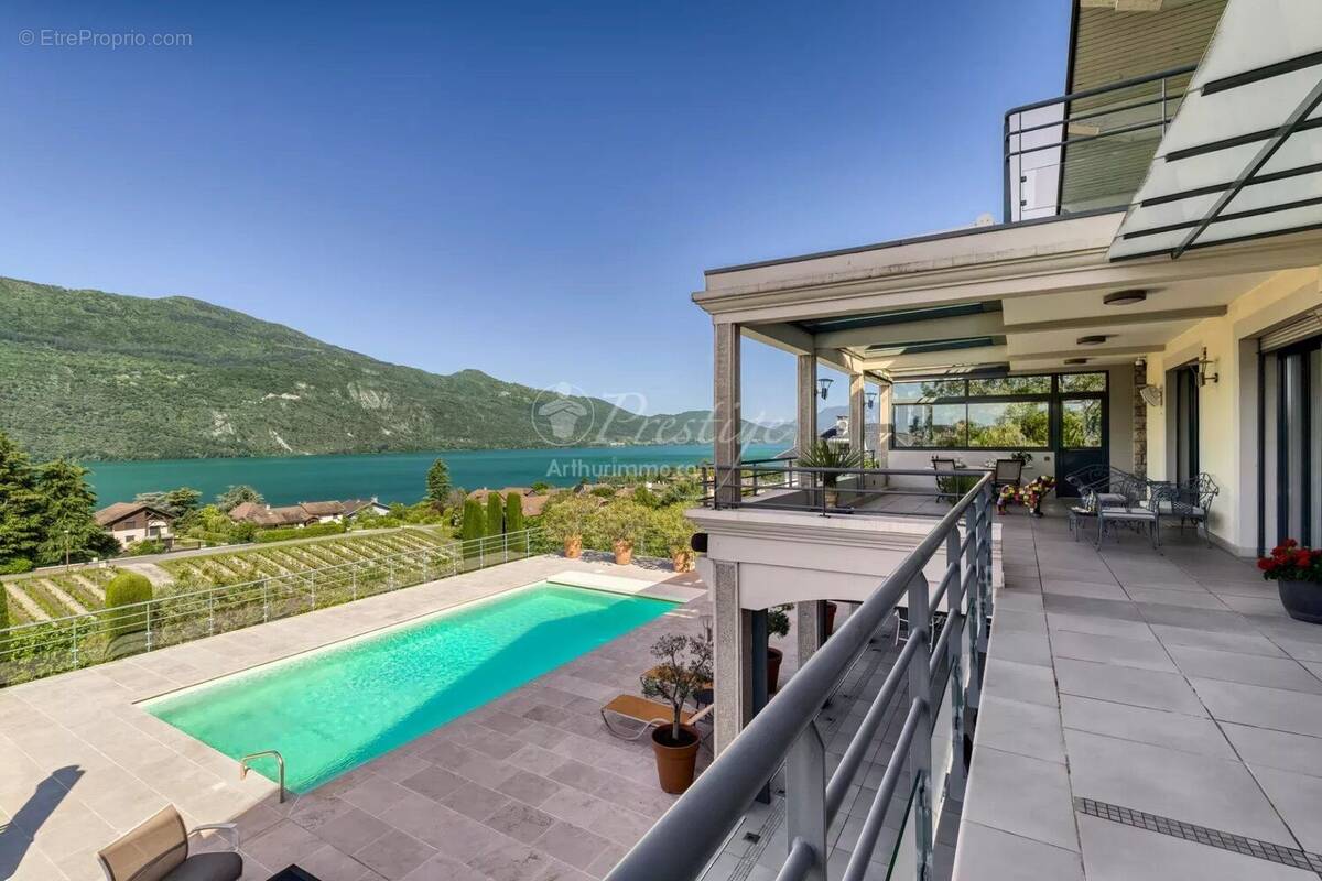 Maison à BRISON-SAINT-INNOCENT