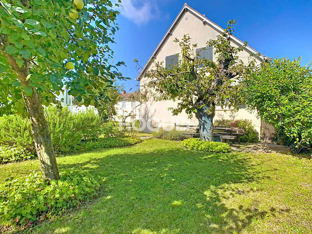 Maison à CREPY-EN-VALOIS