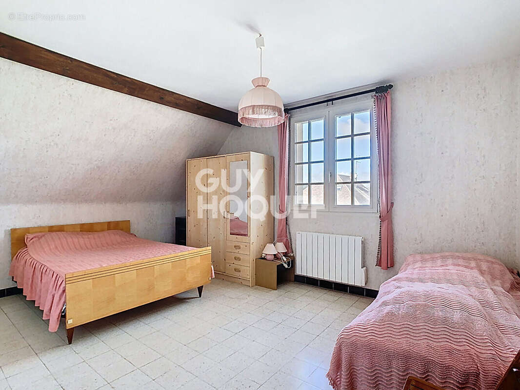 Maison à CREPY-EN-VALOIS