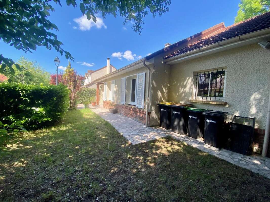 Maison à LE PLESSIS-TREVISE