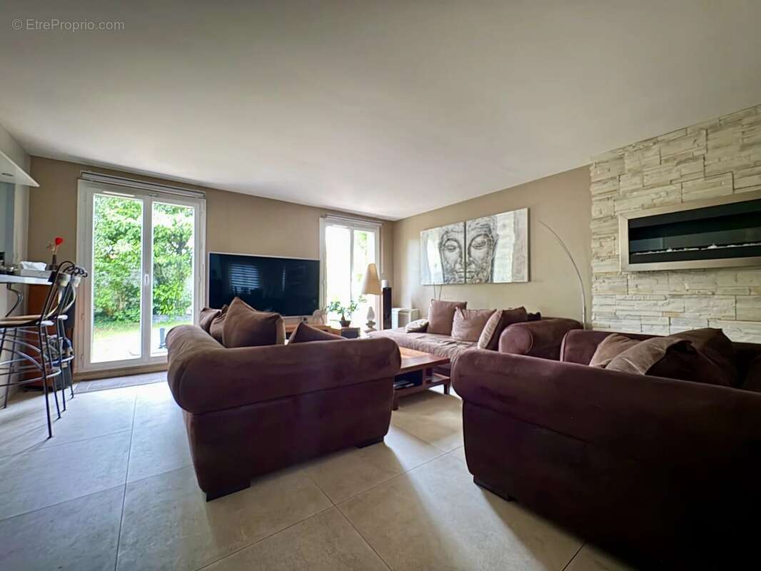 Maison à LE PLESSIS-TREVISE