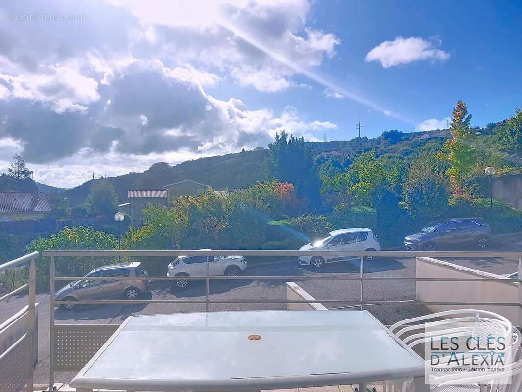 Appartement à LOIRE-SUR-RHONE