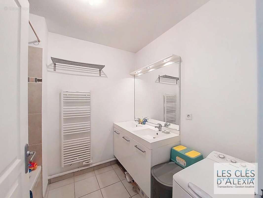 Appartement à LOIRE-SUR-RHONE