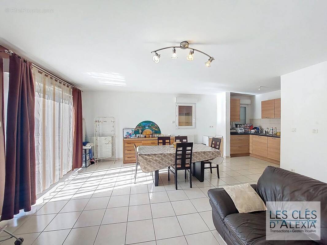 Appartement à LOIRE-SUR-RHONE