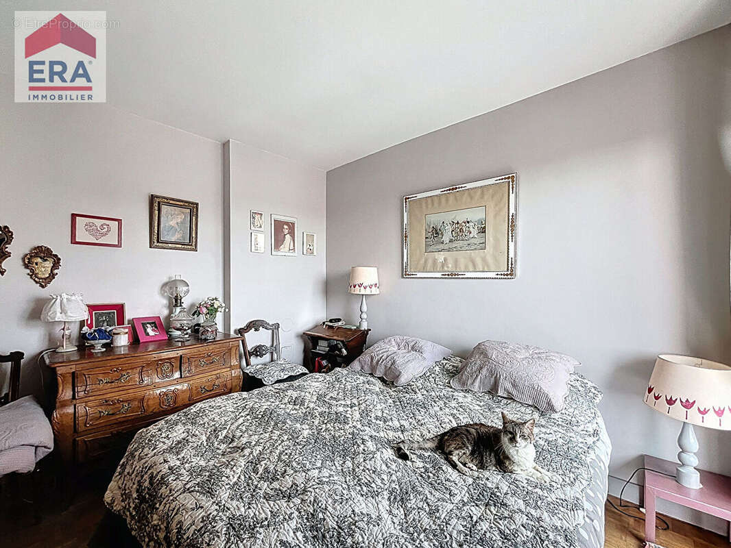 Appartement à IVRY-SUR-SEINE