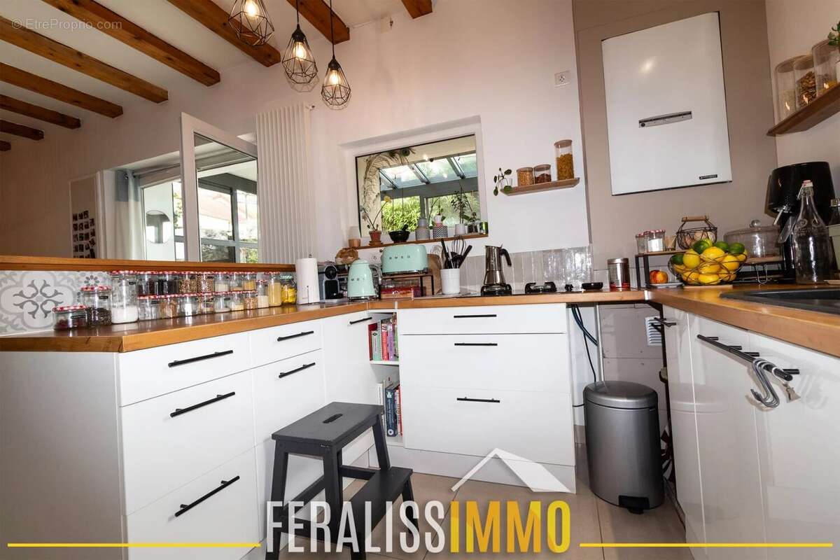 Maison à VAUX-SUR-SEINE