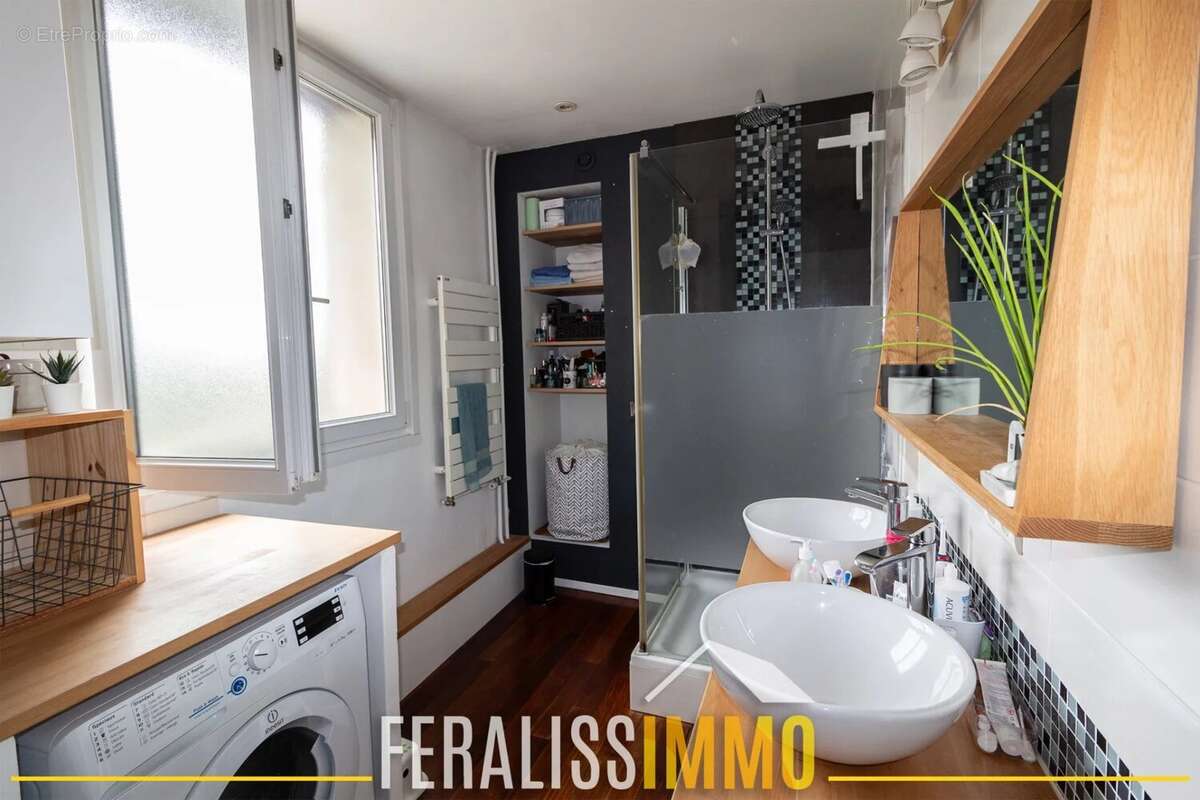 Maison à VAUX-SUR-SEINE