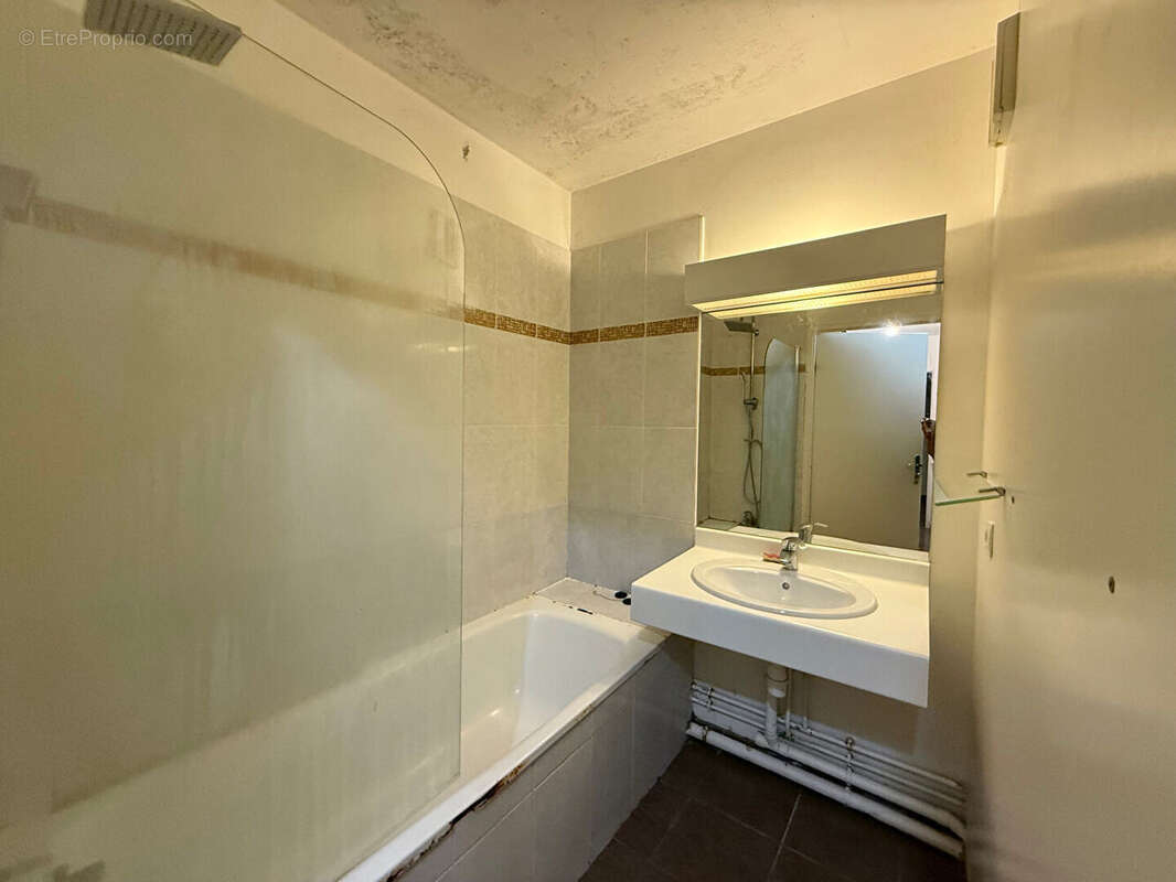 Appartement à CORBEIL-ESSONNES