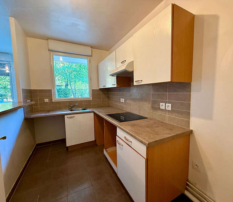 Appartement à CORBEIL-ESSONNES