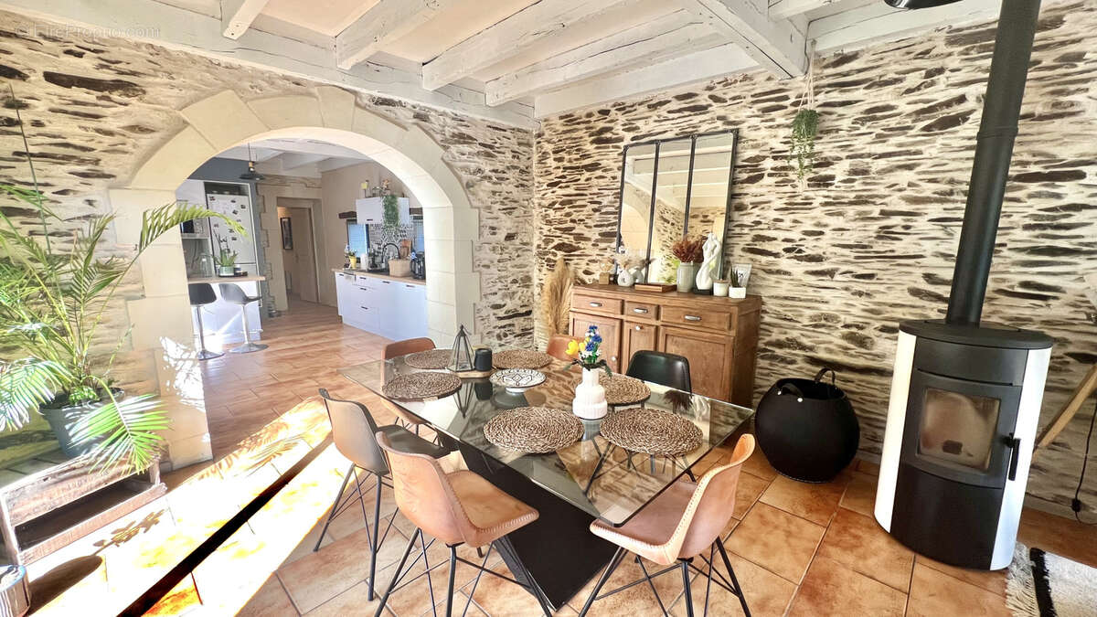 Maison à VILLEMOISAN