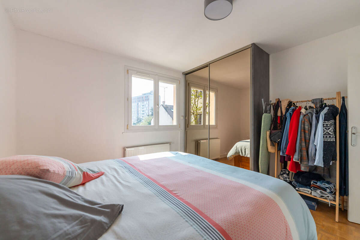 Appartement à FONTENAY-AUX-ROSES