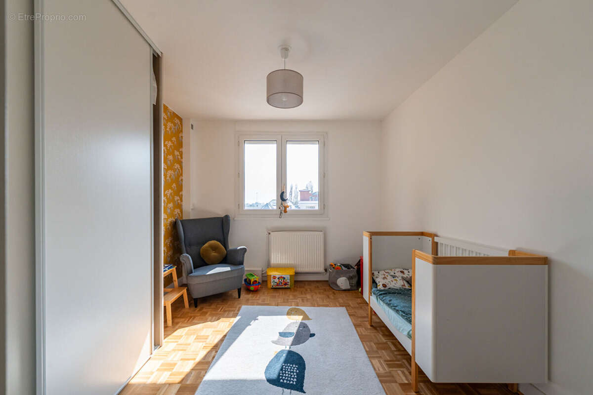 Appartement à FONTENAY-AUX-ROSES