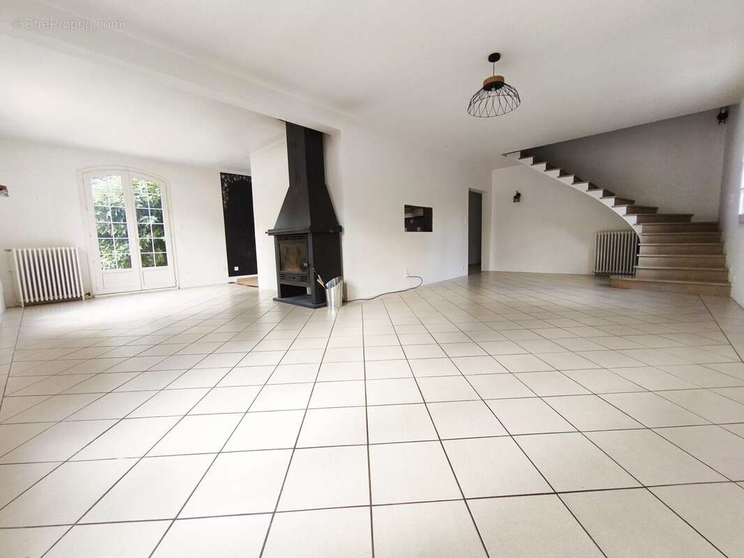 Maison à SAINTE-COLOMBE