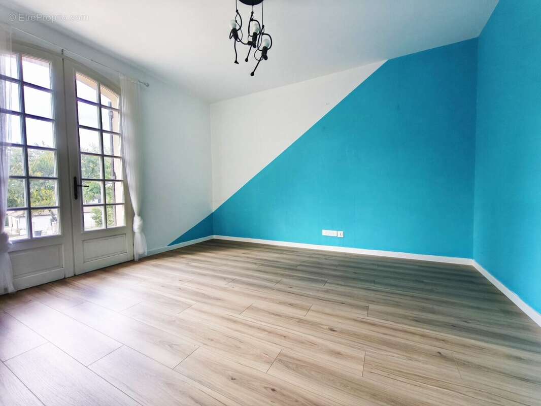 Maison à SAINTE-COLOMBE