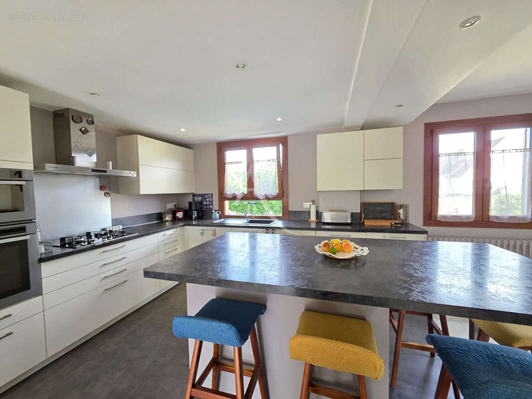 Maison à ARMENTIERES-EN-BRIE