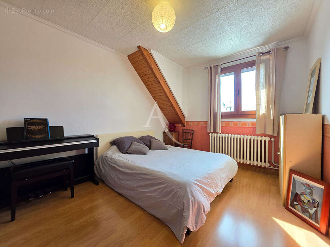 Maison à ARMENTIERES-EN-BRIE