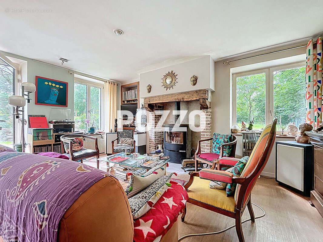 Maison à BRICQUEVILLE-SUR-MER