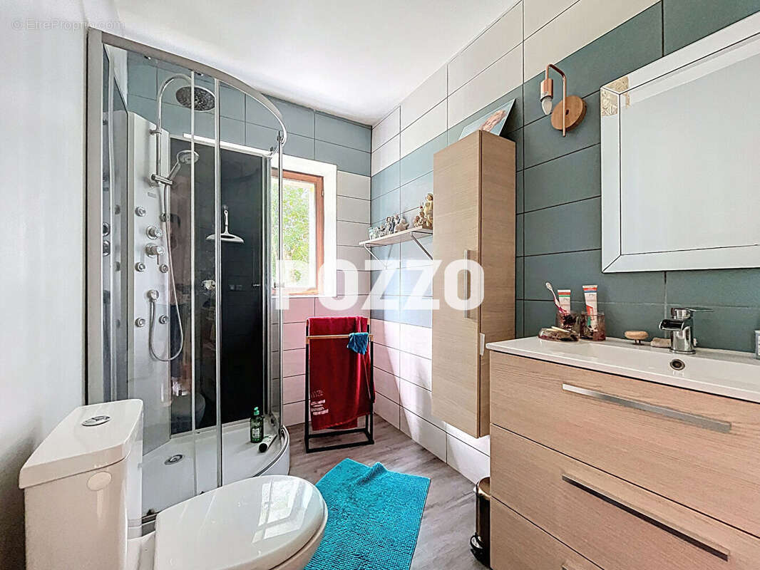 Maison à BRICQUEVILLE-SUR-MER