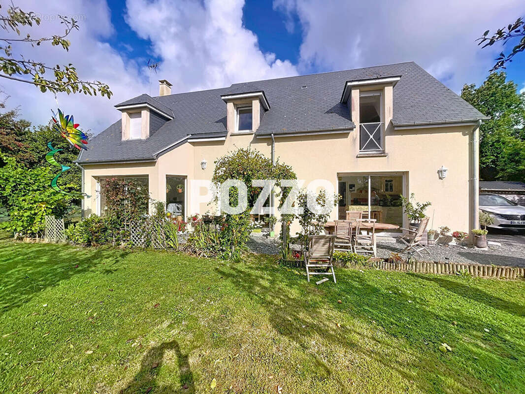 Maison à BRICQUEVILLE-LA-BLOUETTE