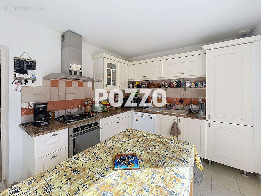 Maison à BRICQUEVILLE-LA-BLOUETTE