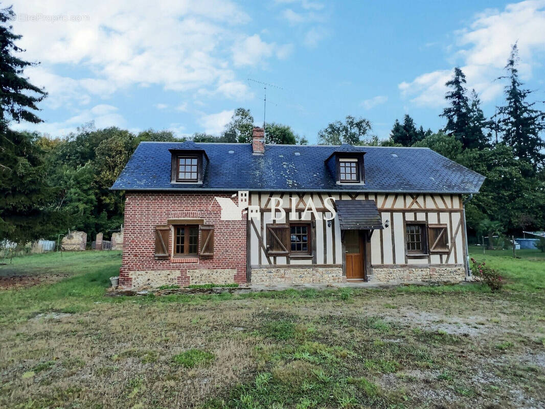 Maison à LA BARRE-EN-OUCHE