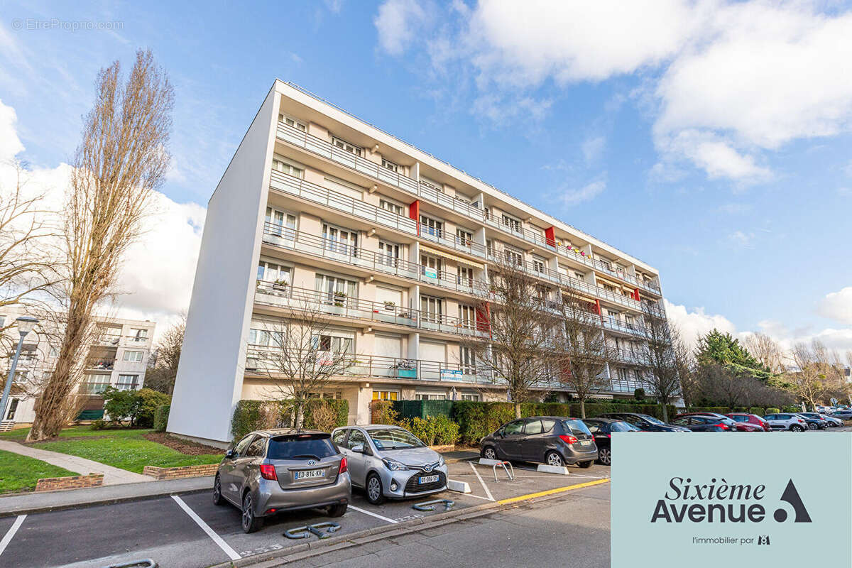 Appartement à CHILLY-MAZARIN